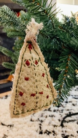How to Make Christmas Decorations by Helen Round