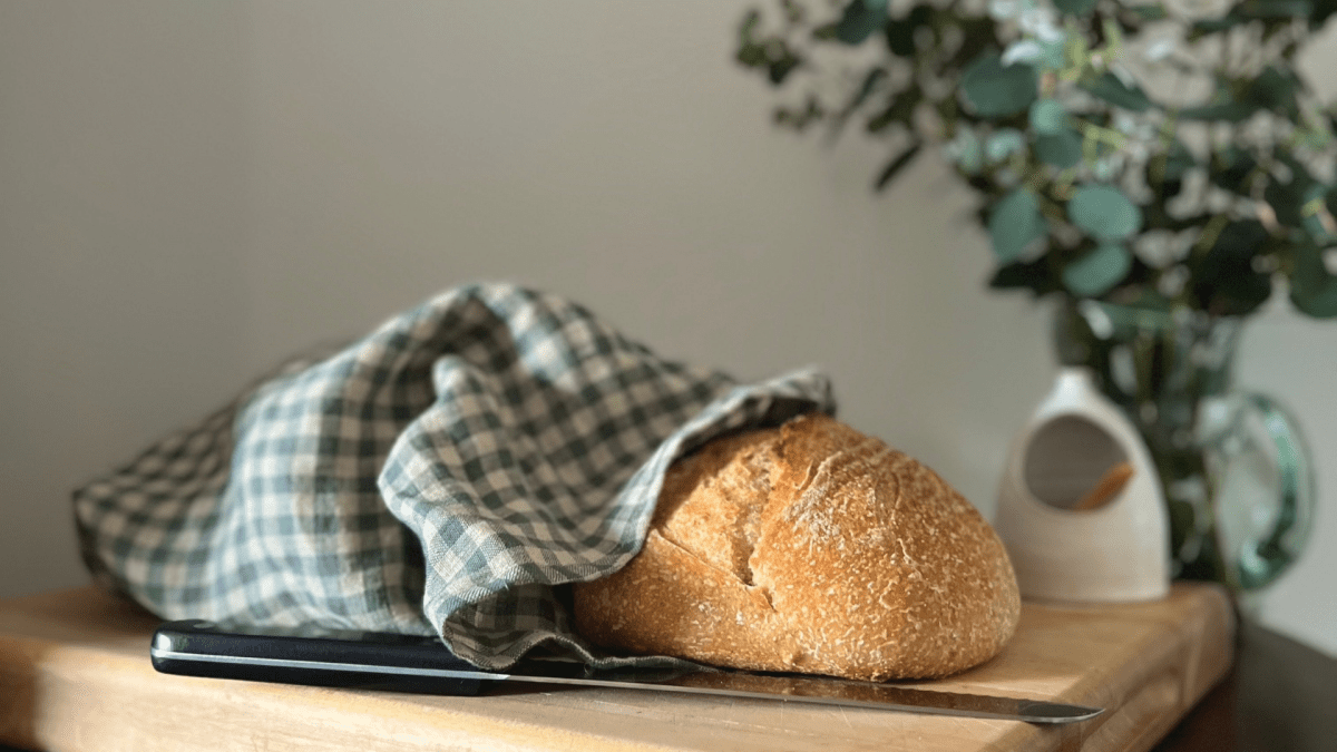 How to Wash and Care for Your Linen Bread Bag