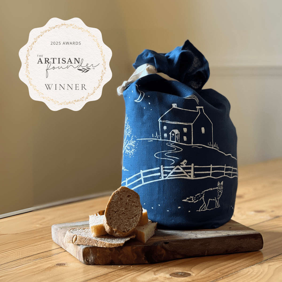 Best Gift Award Winning Winter Fox Bread Bag in navy blue linen from Helen Round