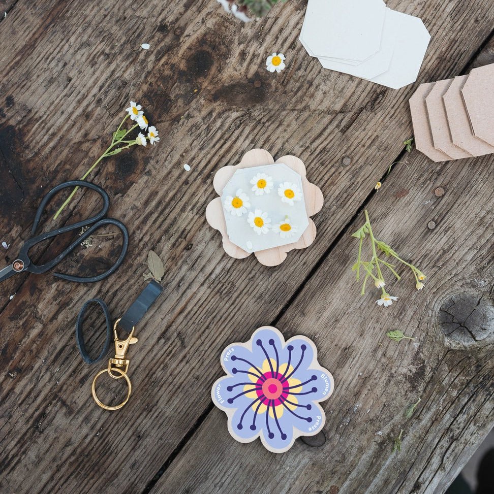 Keyring flower press Helen Round