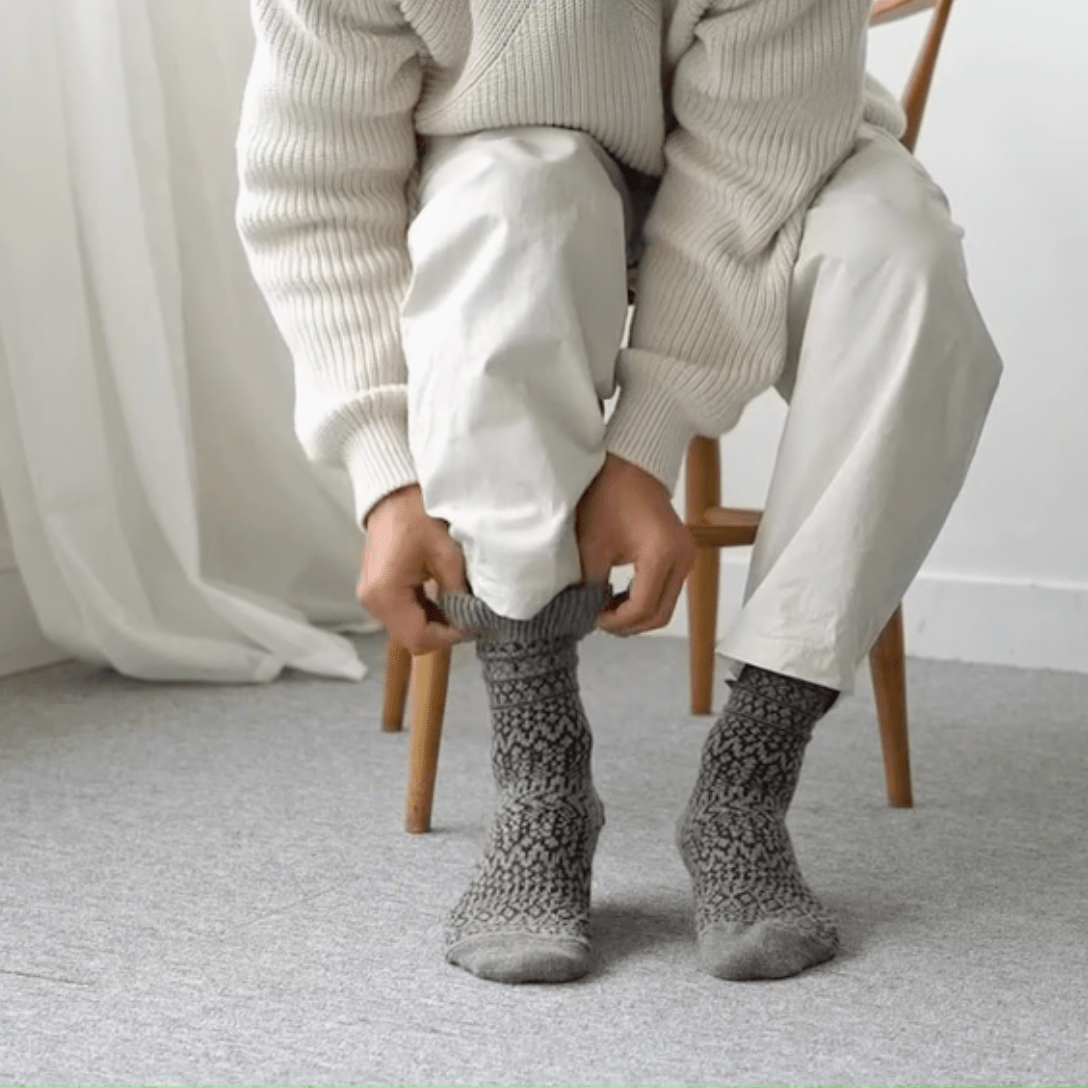 Wool jacquard socks for men and women