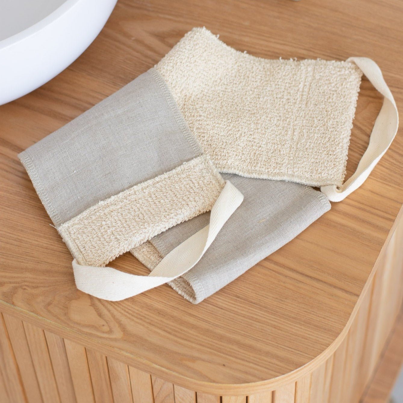 LInen & Cotton Backscrubber from the Eco Collection by Helen Round