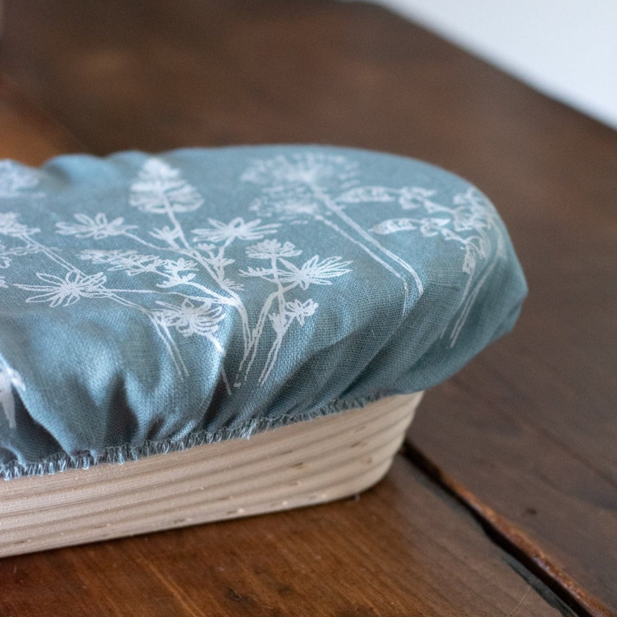 Floral Oval Linen Banneton/Bowl Cover - Helen Round