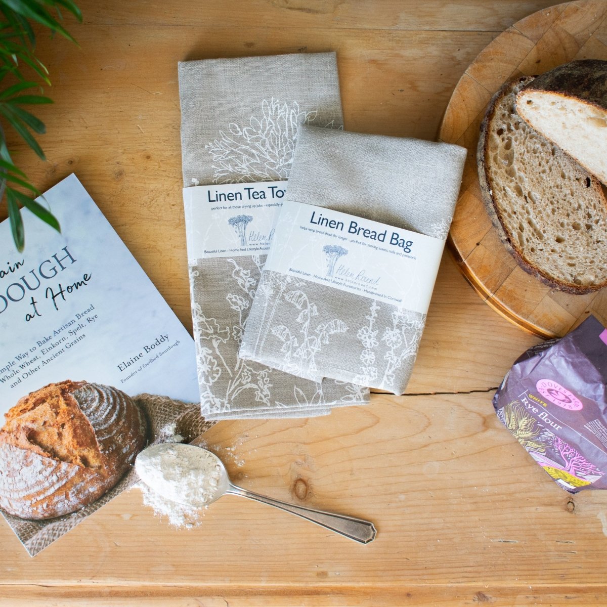 Bakers Gift Bundle with Tea Towel and Bread Bag in Natural Linen