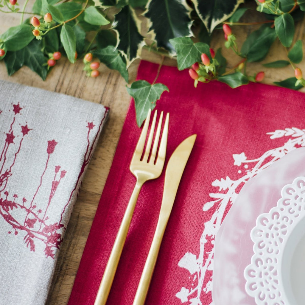 christmas placemats red linen holly ivy